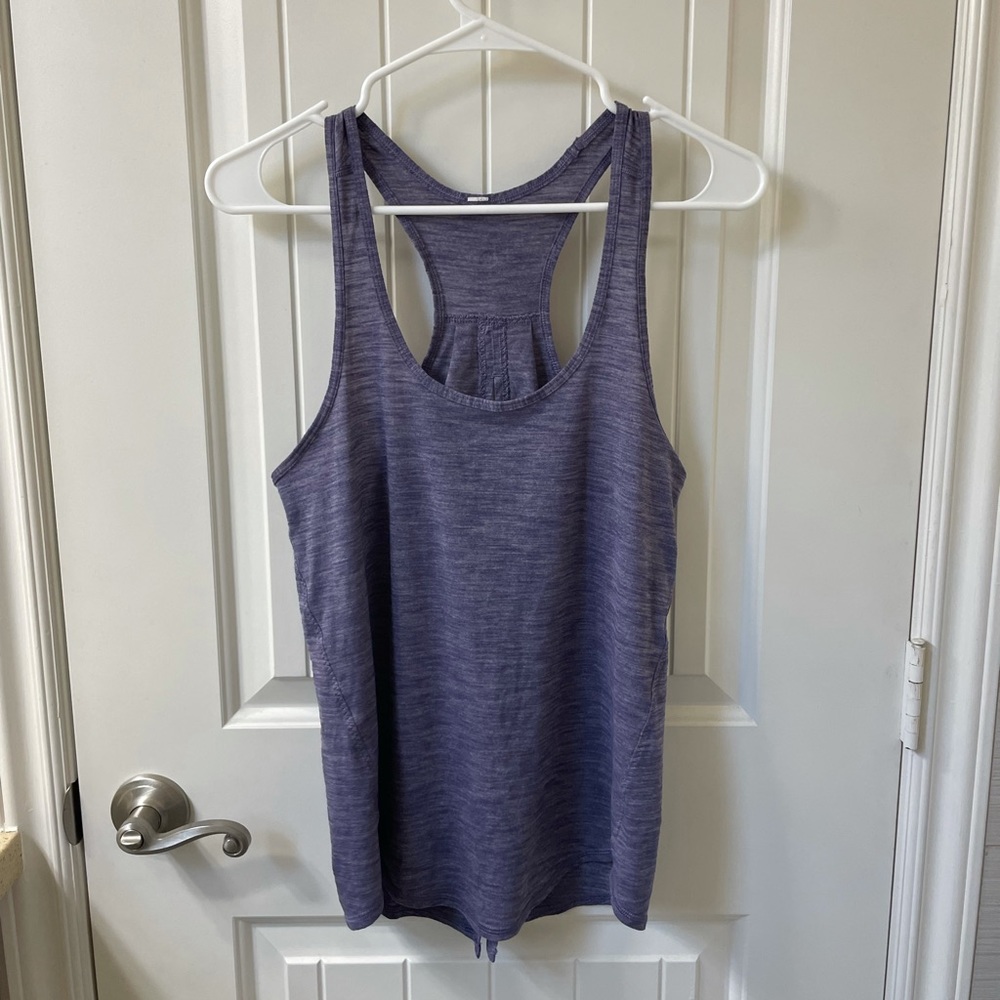 Lululemon tank top
